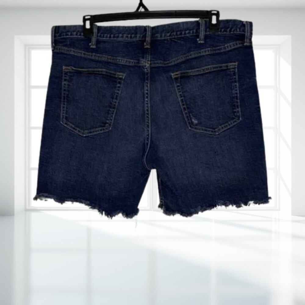2 for $20 Old Navy Men’s Slim Built-In Flex Denim Shorts Size 40  Distressed - Picture 4 of 11